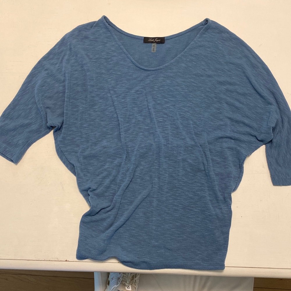 Women’s dolman sleeve top